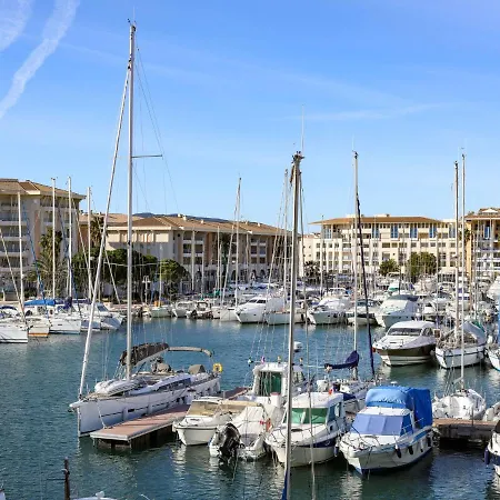 Les Cariatides By Interhome Apartman *